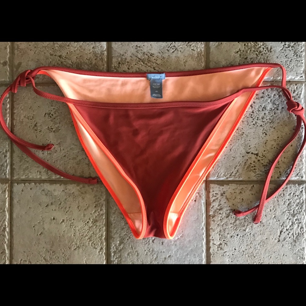 Bikini bottoms